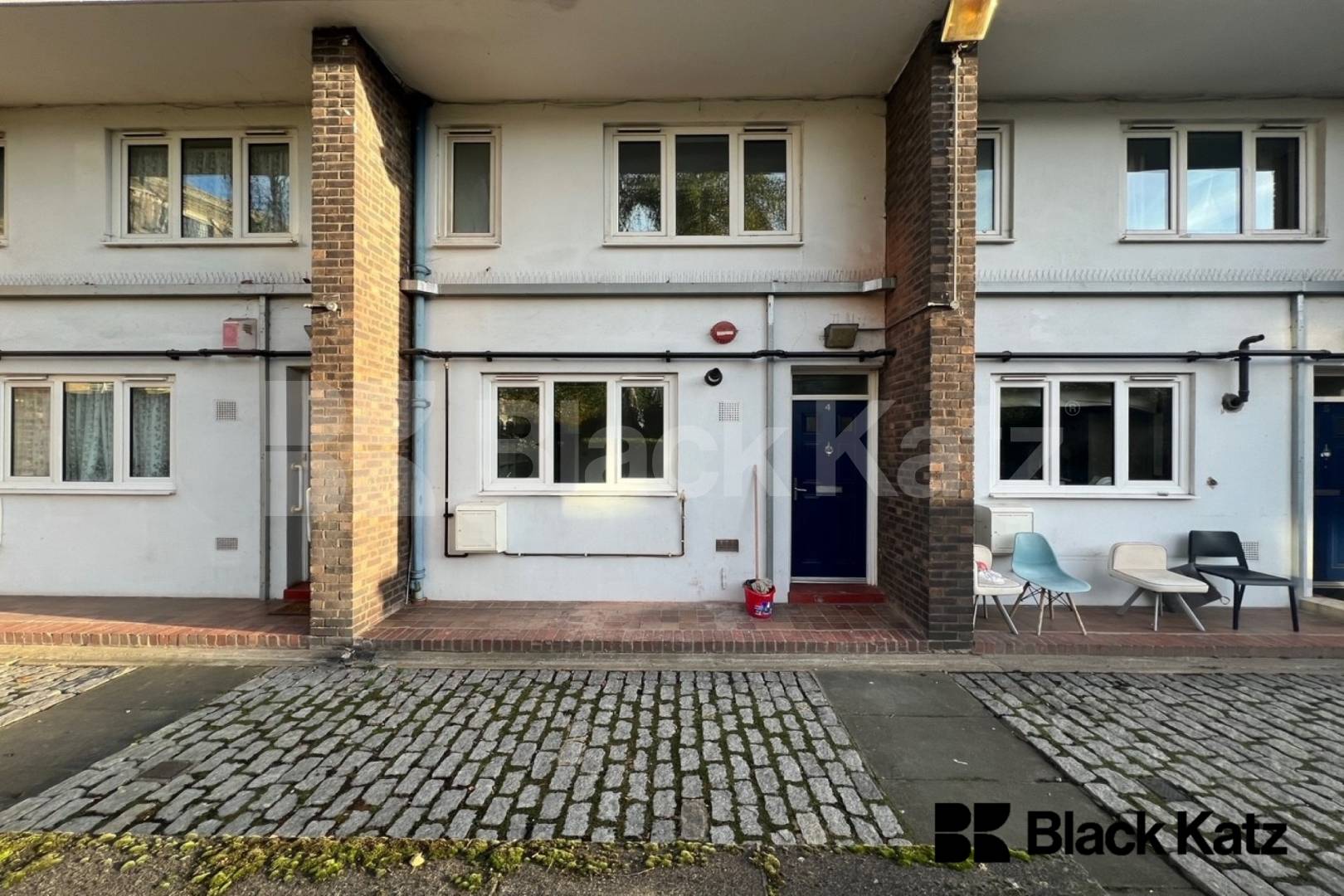 Charming private garden with wooden floors throughout  Cluny Estate , London bridge